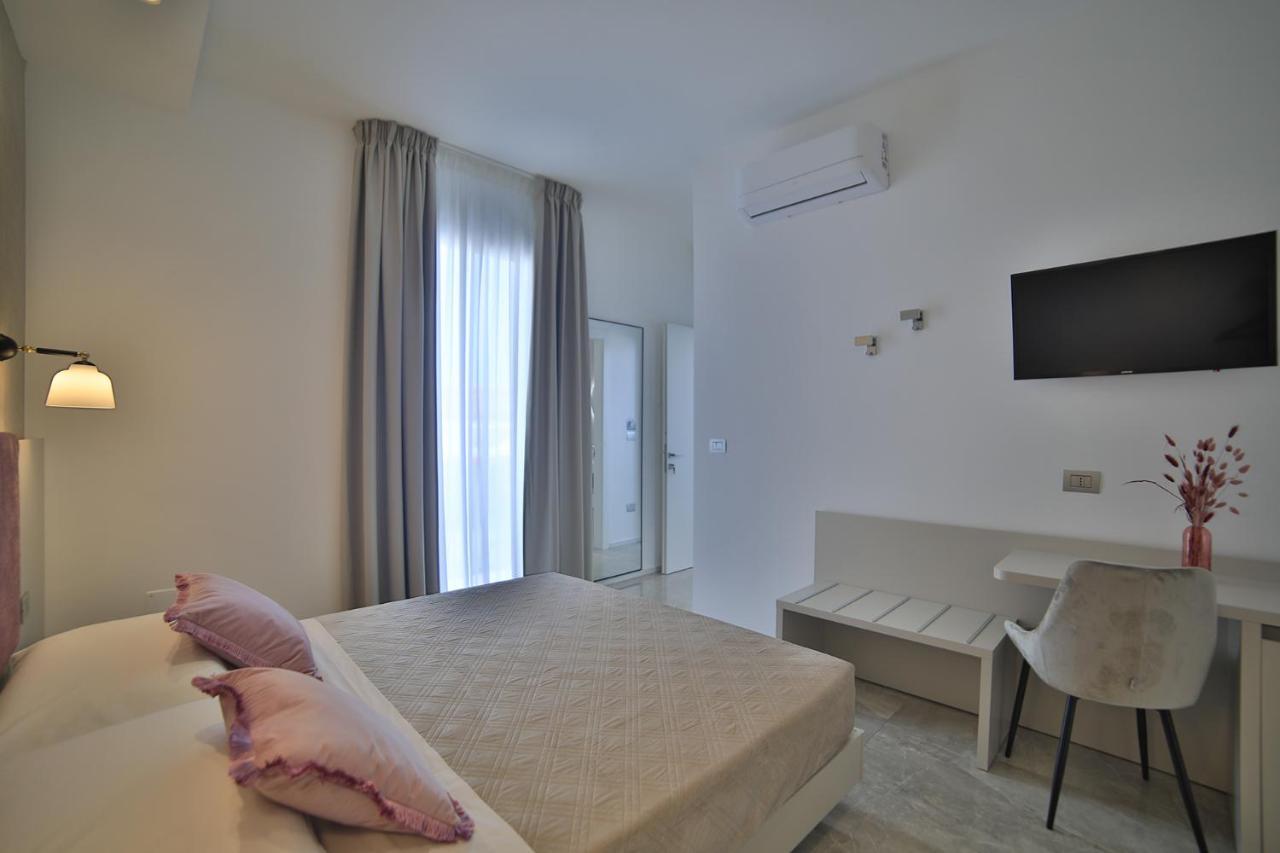 Calaluna Rooms Porto Cesareo Luaran gambar